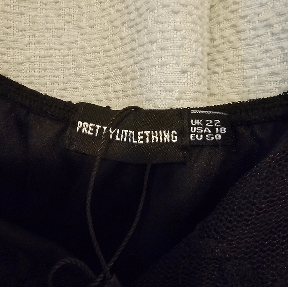 PrettyLittleThing Sexy Slinky Dress with Black Floral Lace Overlay - Size US18 - Picture 8 of 14